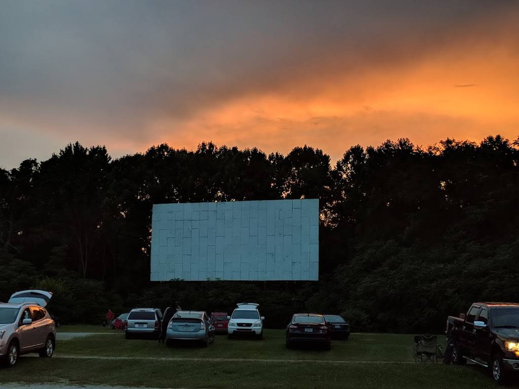 Starlite Drive-In Theatre | 7640 S Old State Rd 37, Bloomington, IN 47403, USA | Phone: (812) 824-2277