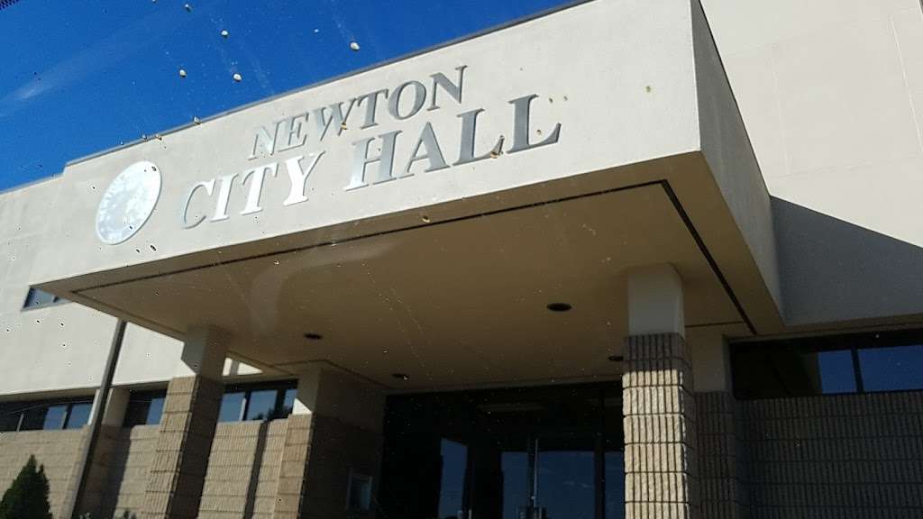 City of Newton 401 N Main Ave, Newton, NC 28658