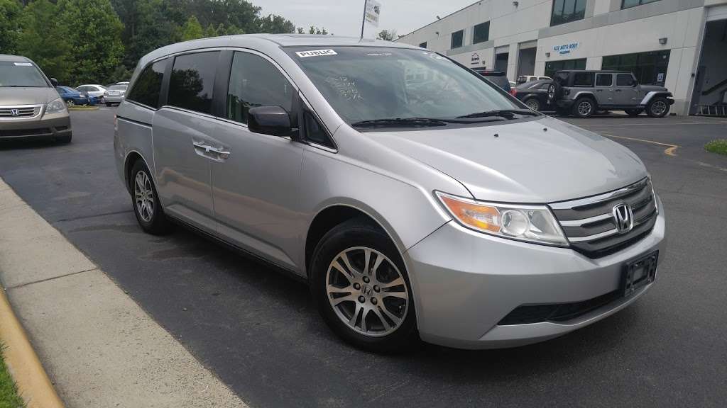 Dulles Cars | 23571 Pebble Run Pl, Sterling, VA 20166, USA | Phone: (703) 943-9928