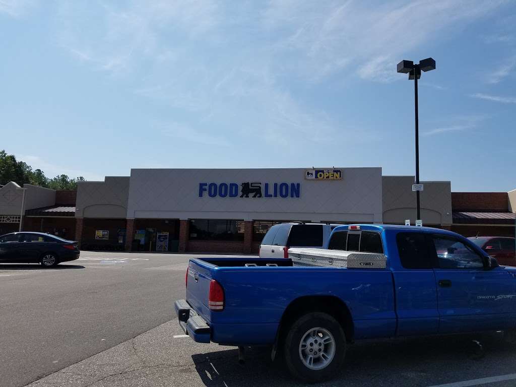 Food Lion | 202 A Market St, Cramerton, NC 28032, USA | Phone: (704) 824-4757