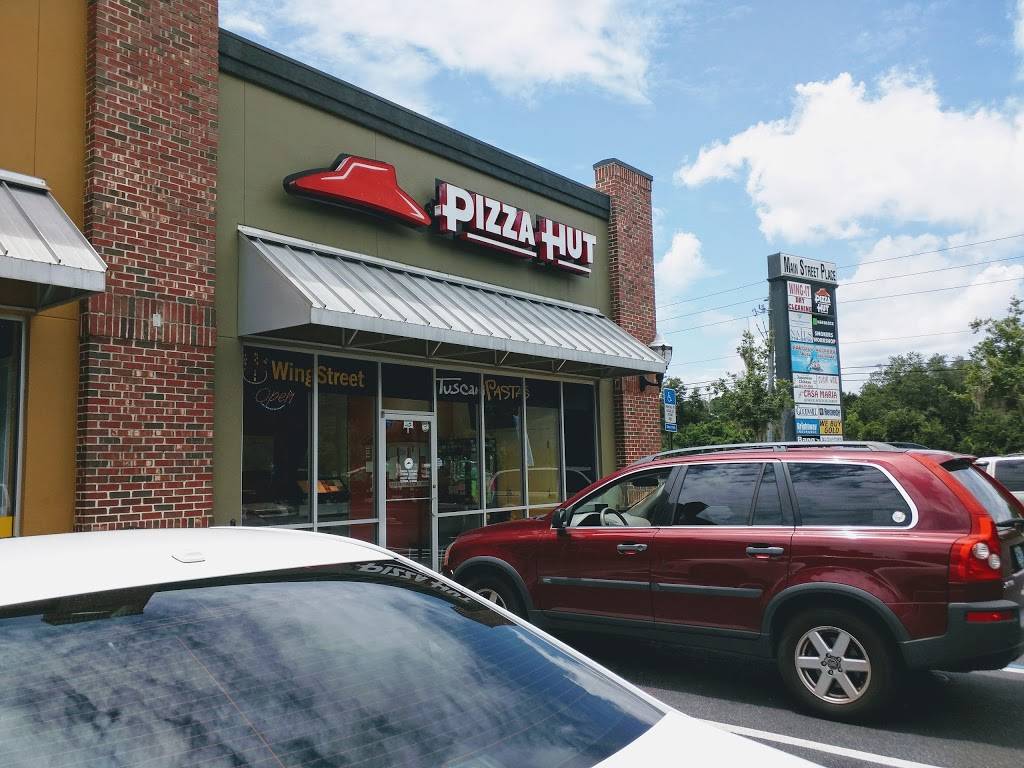 Pizza Hut | 12961 N Main St STE 301, Jacksonville, FL 32218, USA | Phone: (904) 696-4893