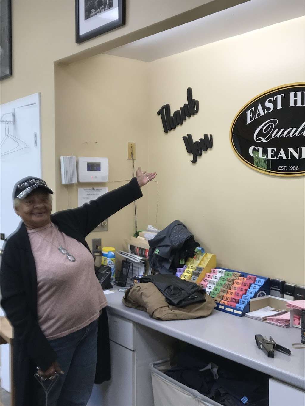 East Hills Cleaners | 130 Glen Cove Rd, Roslyn Heights, NY 11577, USA | Phone: (516) 626-0682