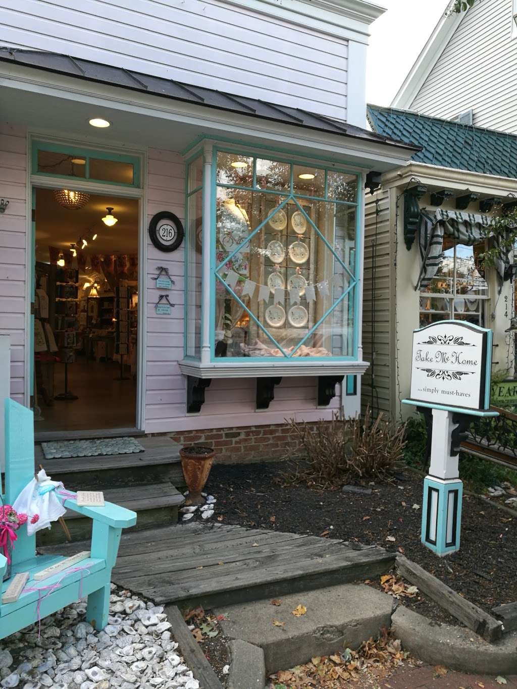 Take Me Home | 216 S Talbot St C, St Michaels, MD 21663, USA | Phone: (410) 745-2622