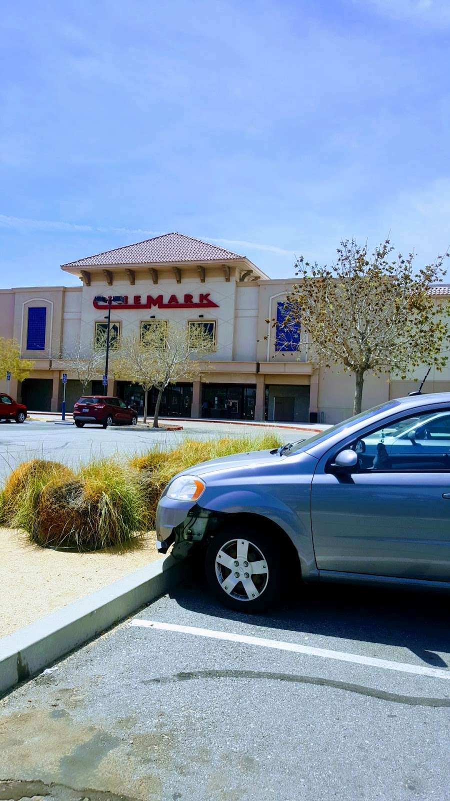 Cinemark at Antelope Valley Mall | 1475 W Avenue P, Palmdale, CA 93551 | Phone: (661) 274-4300