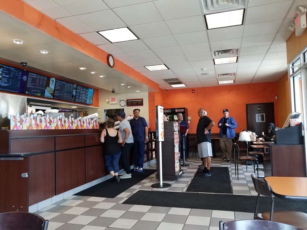 Dunkin | 2 Garfield Ave, Jersey City, NJ 07305, USA | Phone: (201) 209-0320