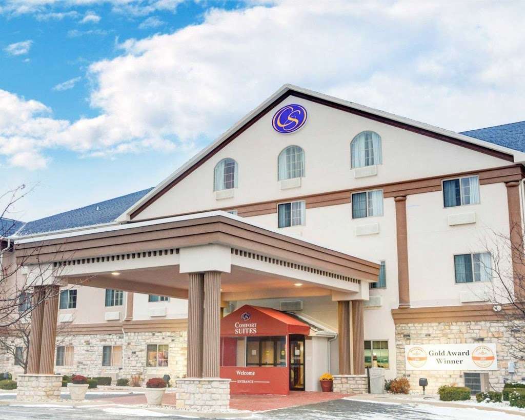 Comfort Suites Stevensville - St. Joseph | 2633 W Marquette Woods Rd, Stevensville, MI 49127, USA | Phone: (269) 428-4888