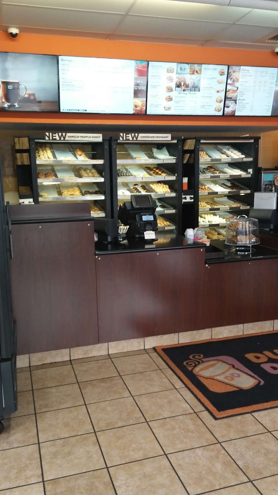 Dunkin Donuts | 7334 Indianapolis Blvd, Hammond, IN 46324, USA | Phone: (219) 844-5332