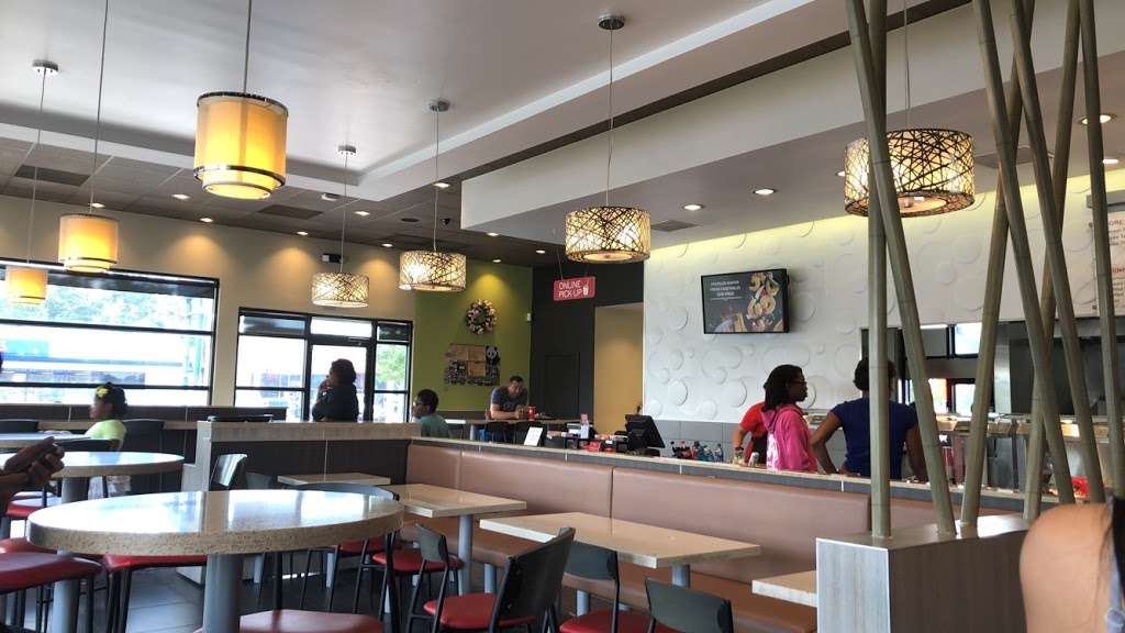 Panda Express | 19 E Crosstimbers St, Houston, TX 77022, USA | Phone: (713) 742-0996