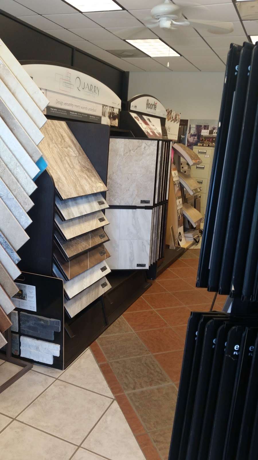 Flooring Discounters | 145 Bremond St, Hempstead, TX 77445, USA | Phone: (979) 826-2994