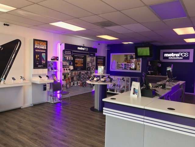 Metro Pcs | 4810 Dale Blvd, Dale City, VA 22193 | Phone: (571) 659-2174