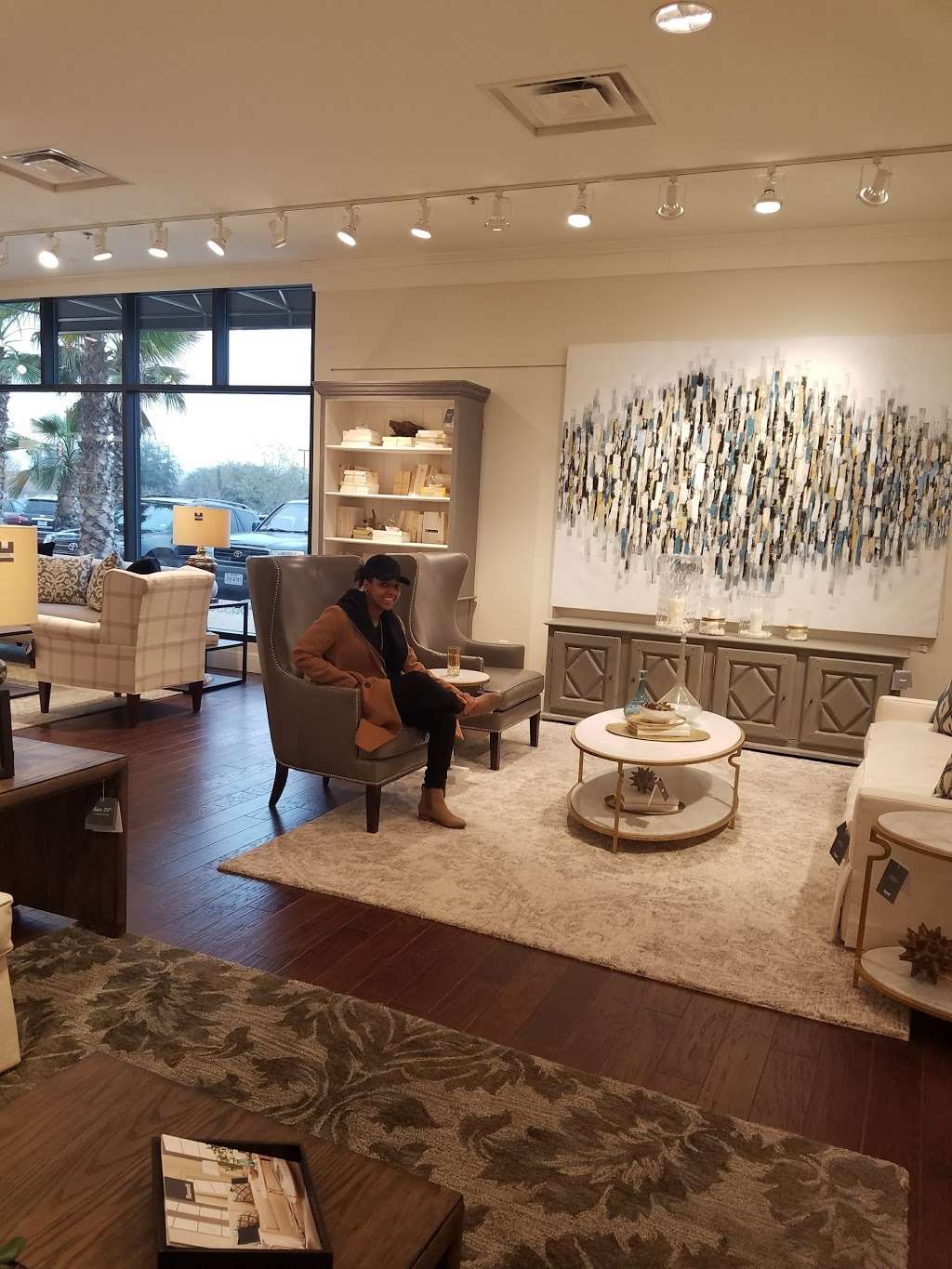 Bassett Home Furnishings | 17603 La Cantera Pkwy, San Antonio, TX 78257, USA | Phone: (210) 641-0101