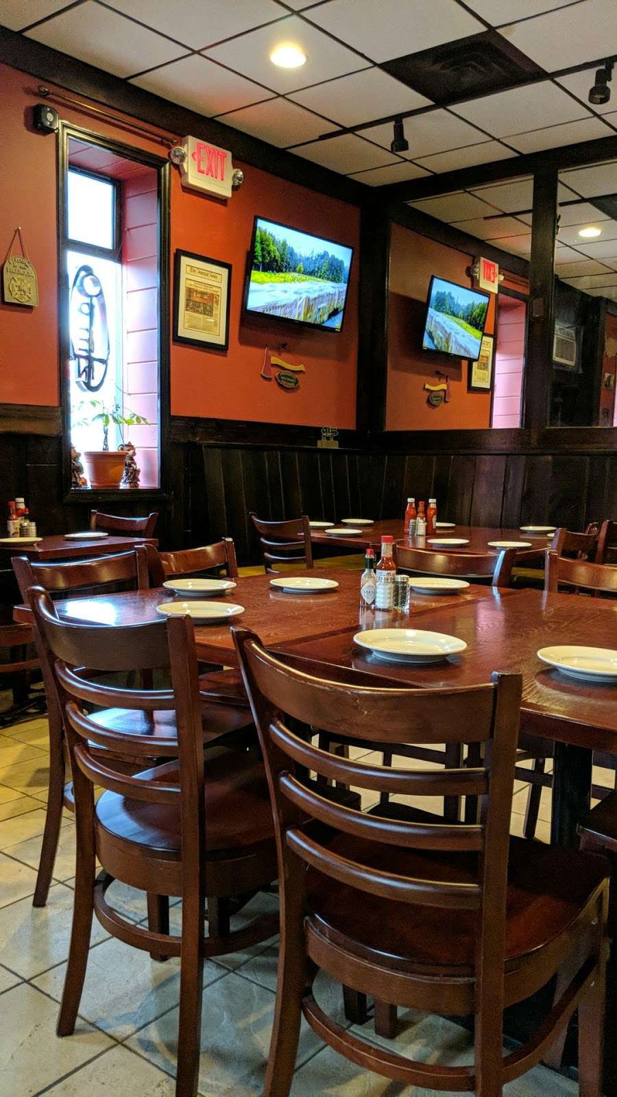 NY Firehouse Grille | 63 Welcher Ave, Peekskill, NY 10566, USA | Phone: (914) 788-0808