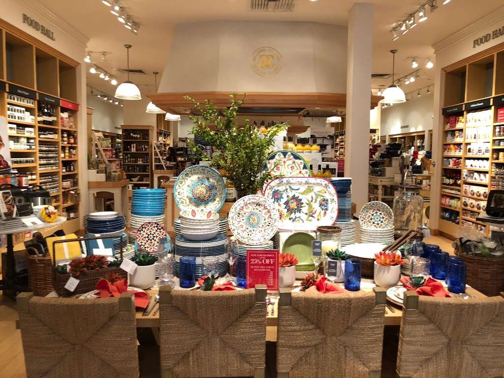 Williams-Sonoma | 11818L Fair Oaks Mall Ste L133, Fairfax, VA 22033, USA | Phone: (703) 352-7162