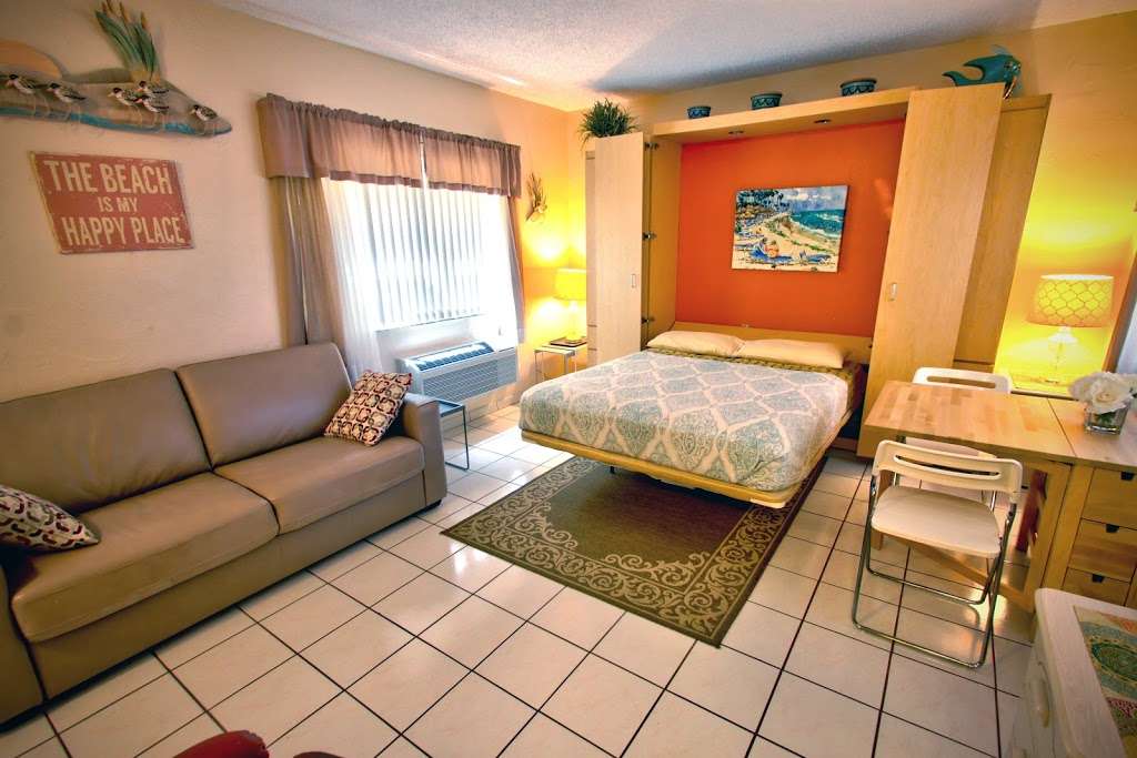 My Hollywood Beach Rentals | 322 Harding Street B207,B208 &B105, Hollywood, FL 33019, USA | Phone: (305) 878-2430