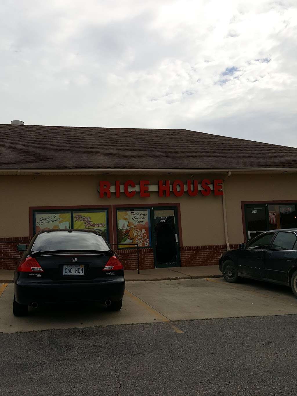 Rice House | 1208 Front St, Tonganoxie, KS 66086, USA | Phone: (913) 845-1520