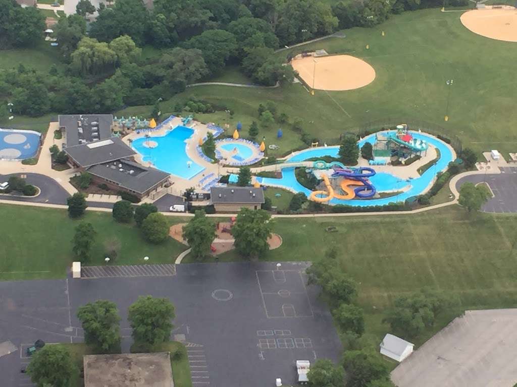 Rainbow Falls Waterpark | 200 Rev Morrison Blvd, Elk Grove Village, IL 60007, USA | Phone: (847) 228-2860