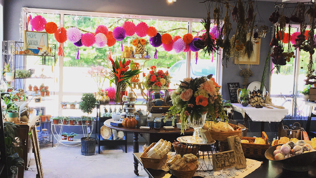 Sara’s Garden | 21435 Rock Hall Ave, Rock Hall, MD 21661 | Phone: (410) 708-5092