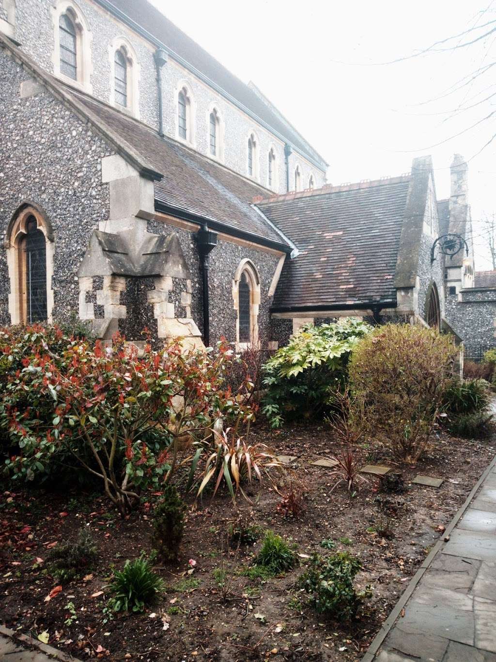 All Saints C of E Church | 122 Oakleigh Rd N, London N20 9EZ, UK | Phone: 020 8445 8388