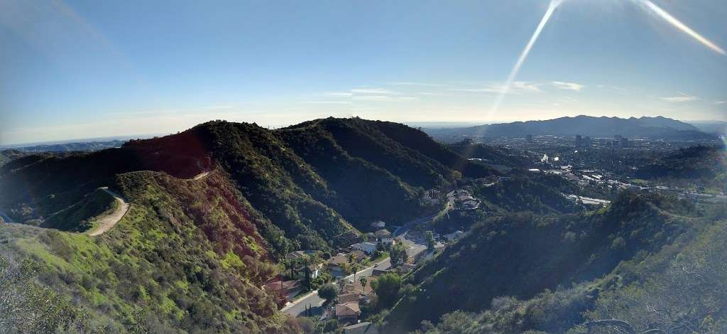 San Rafael Hill | Ridge Motorway, Glendale, CA 91208, USA