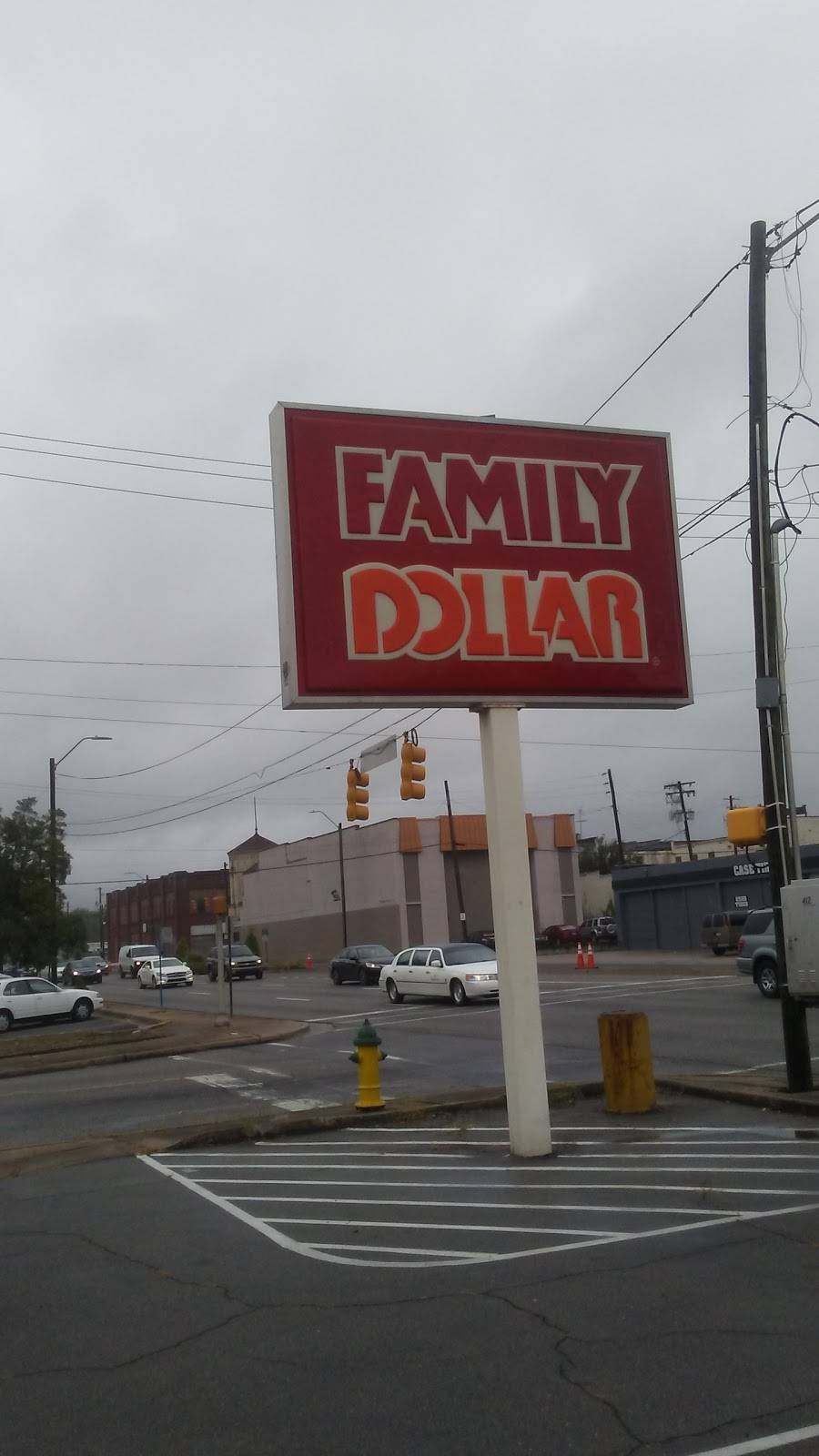 Family Dollar | 2003 Ave F Alley Ensley, Birmingham, AL 35218, USA | Phone: (205) 829-6999