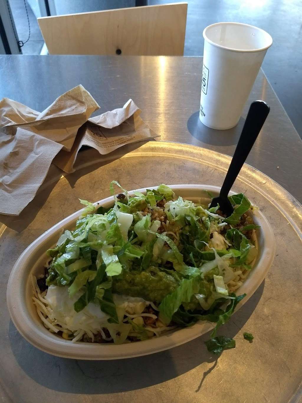 Chipotle Mexican Grill | 1365 E Gladstone St #700, Glendora, CA 91740 | Phone: (909) 592-7063