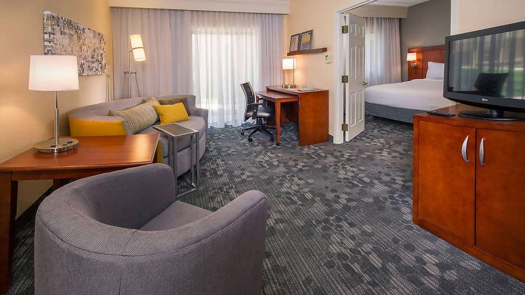 Courtyard by Marriott Charlotte University Research Park | 333 W W.T.Harris Blvd, Charlotte, NC 28262, USA | Phone: (704) 549-4888