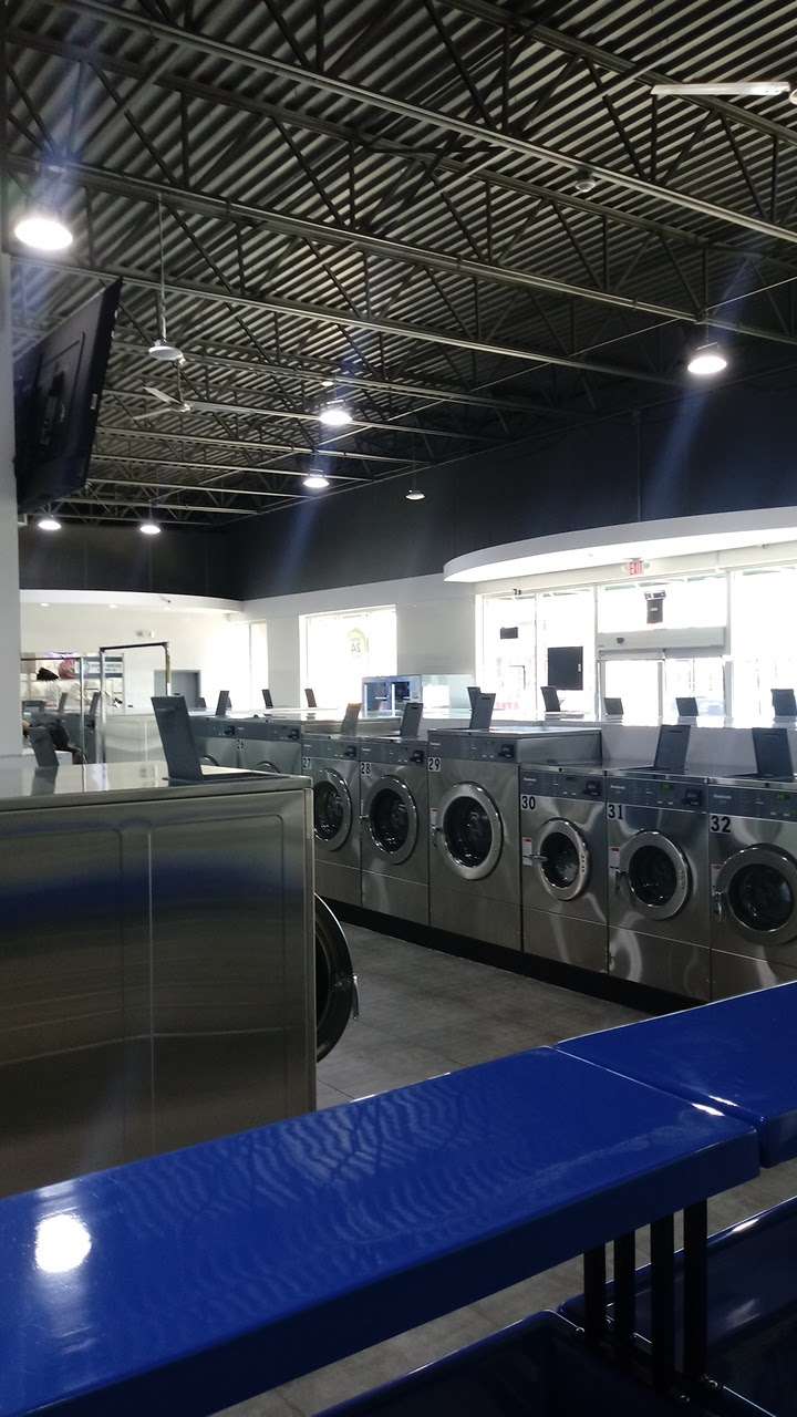 Wissinoming laundromat | 5597 Tulip St Unit E, Philadelphia, PA 19124, USA | Phone: (215) 904-7792