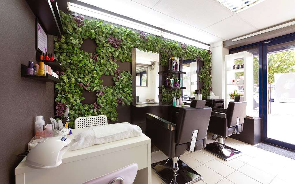 Nourish hair and beauty | Kirk House, Hirst Cres, London HA9 7HH, UK | Phone: 020 3643 5352