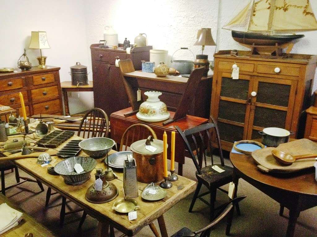 A Real Find Antiques | 3152 Baltimore Blvd, Finksburg, MD 21048 | Phone: (410) 871-2738