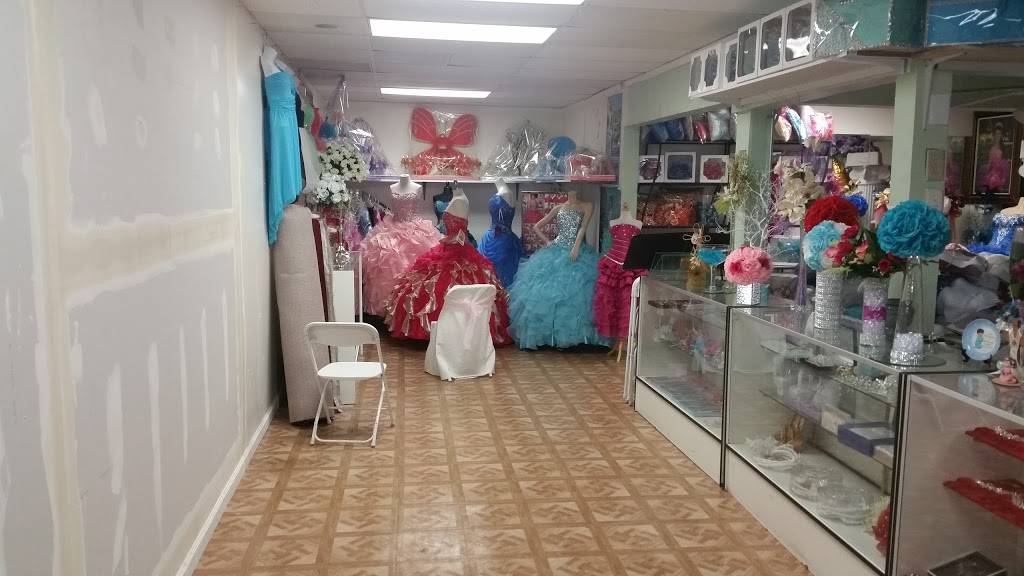 Princess Bridal & Quinceñeras | 3018 E McKinley Ave, Fresno, CA 93703 | Phone: (559) 994-2319