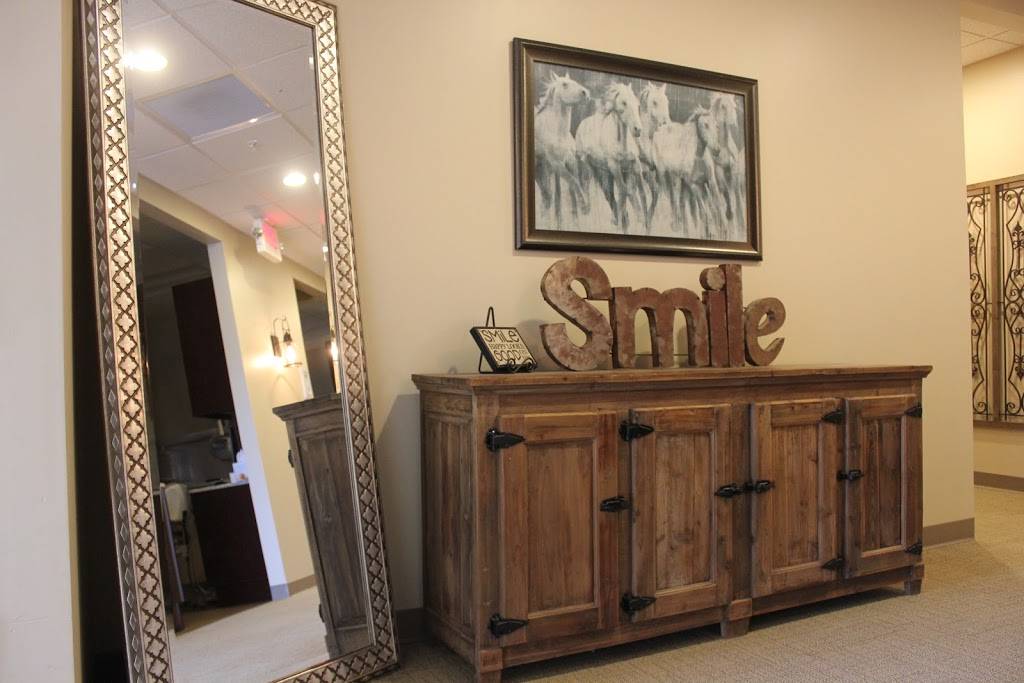 Mint Family Dental | 6473 N Hamilton Rd, Westerville, OH 43081, USA | Phone: (614) 656-7353