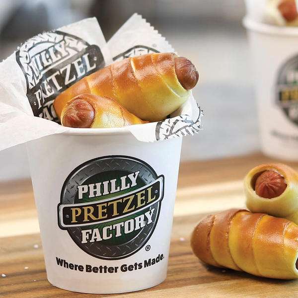 Philly Pretzel Factory | 2106 Mt Holly Rd, Burlington, NJ 08016, USA | Phone: (609) 239-2110