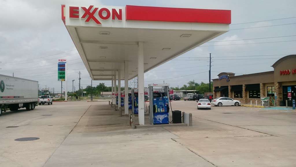Exxon | 7010 TX-146 #130, Baytown, TX 77523, USA | Phone: (281) 573-3239