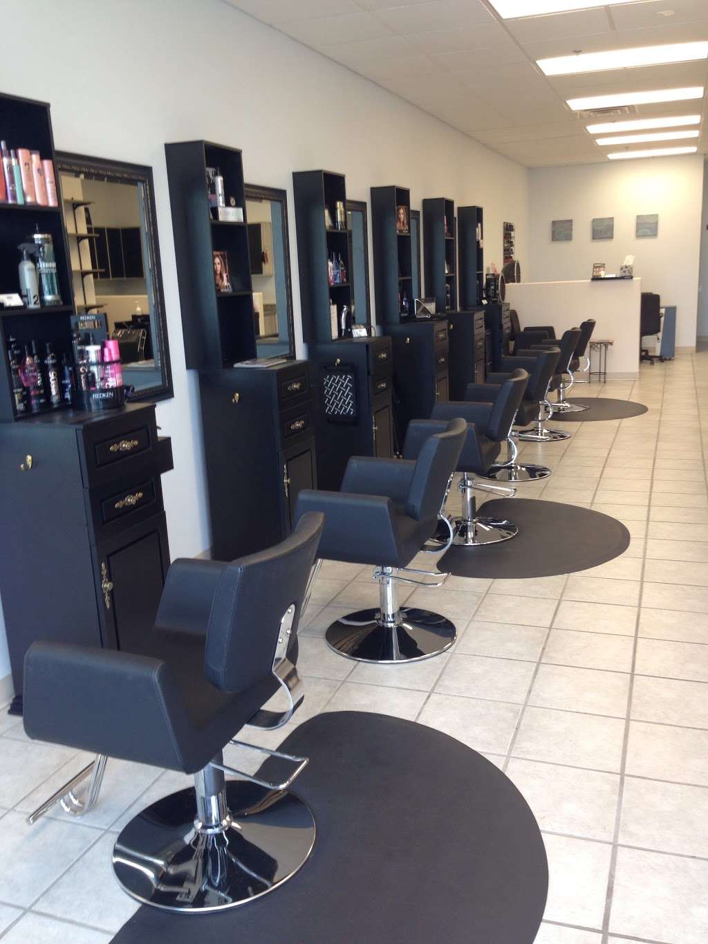 Tresses Salon | 19130 88th Ave, Mokena, IL 60448 | Phone: (708) 995-7121