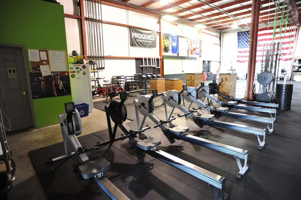 CrossFit | 10643 Wolf Dr, Huntley, IL 60142, USA | Phone: (847) 951-0455