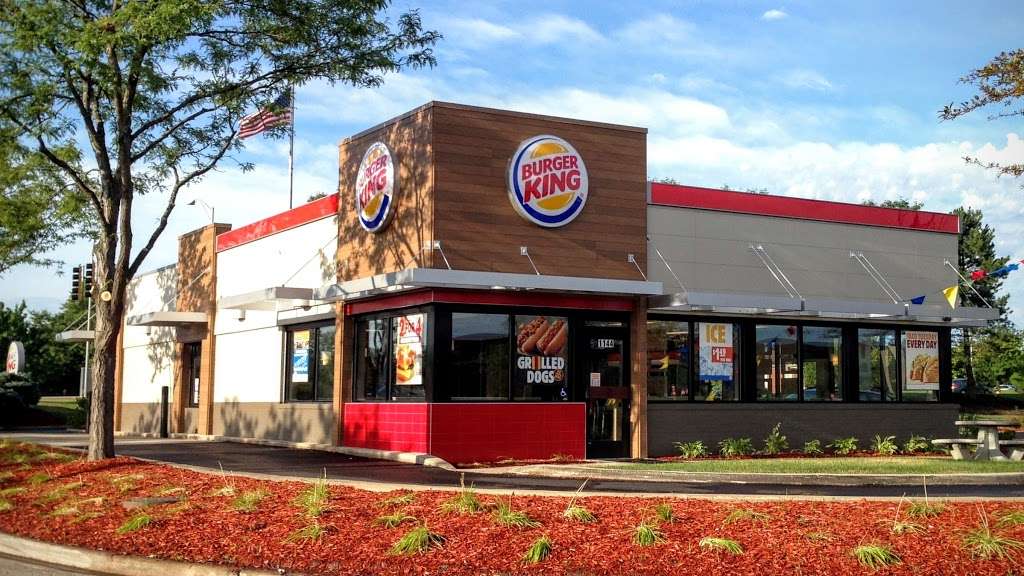 Burger King | 1144 W Boughton Rd, Bolingbrook, IL 60440, USA | Phone: (630) 378-1013