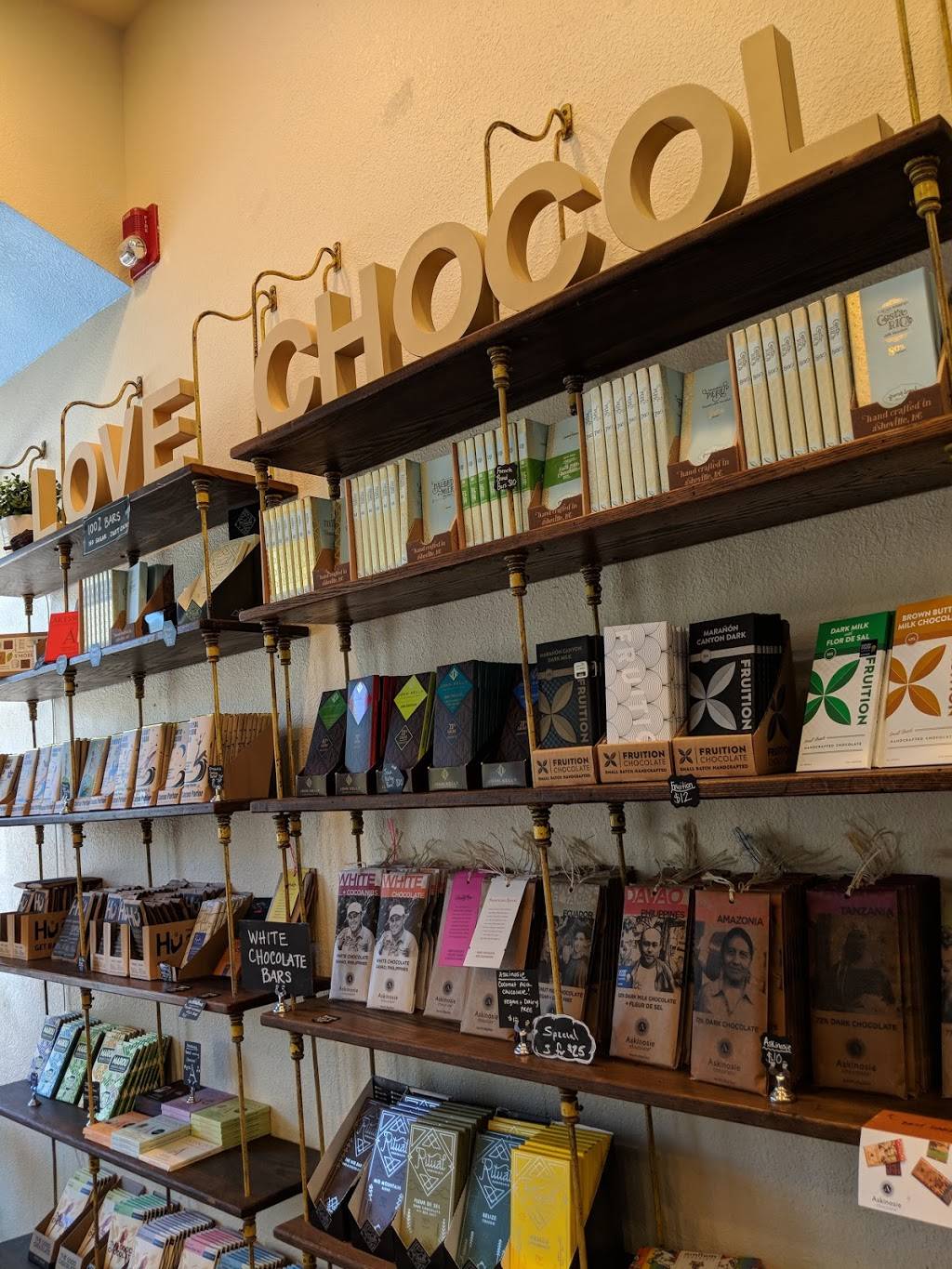 COA chocolate | 707 Bridgeway, Sausalito, CA 94965, USA | Phone: (415) 729-9557