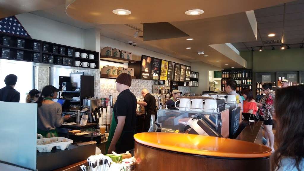 Starbucks | 1195 Spring Centre S Blvd, Altamonte Springs, FL 32714 | Phone: (407) 682-1136