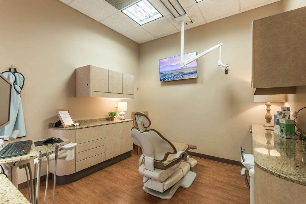 My Hometown Dentist at Leon Springs | 24200 I-10 Suite #112, San Antonio, TX 78257, USA | Phone: (210) 687-1133