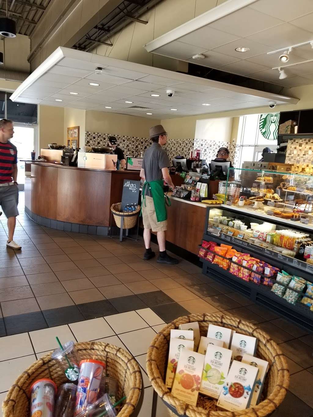 Starbucks | 2535 Howell Branch Rd, Casselberry, FL 32707, USA | Phone: (407) 672-0273