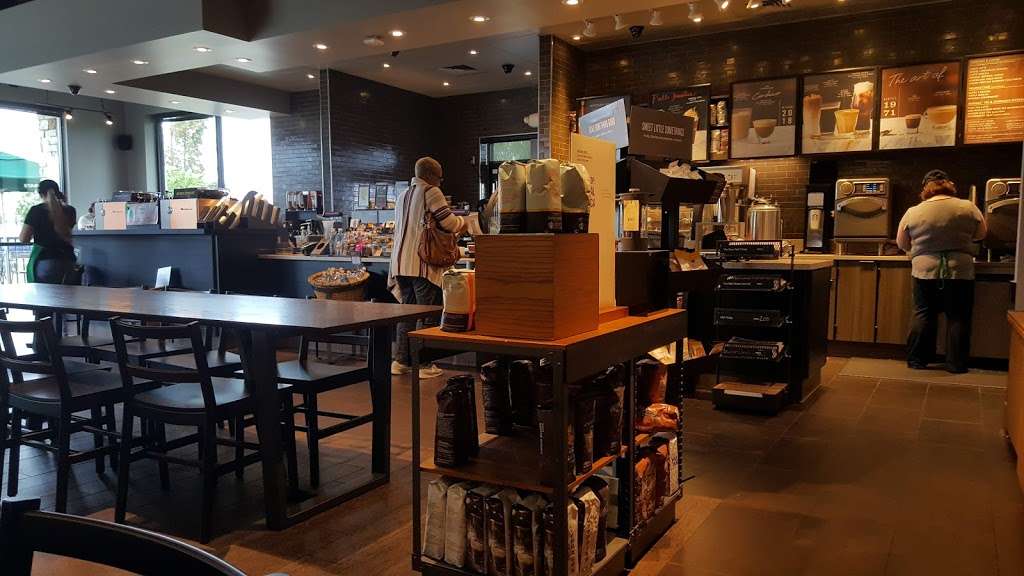 Starbucks | 6137 N Fry Rd, Katy, TX 77449, USA | Phone: (281) 858-0711