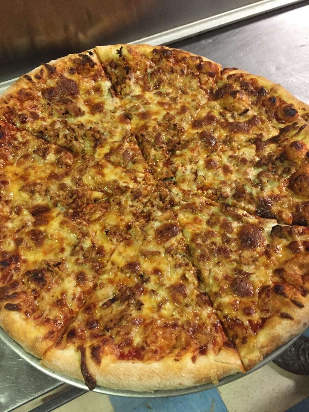 East End Pizzeria | 407 Walnut St, Berwick, PA 18603, USA | Phone: (570) 759-1883