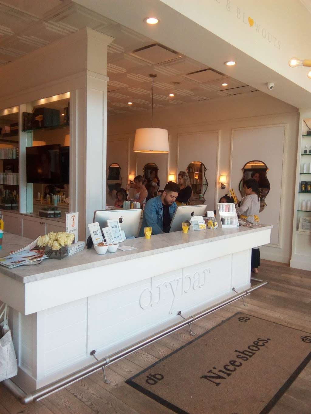 Drybar El Segundo | 2005 Park Pl, El Segundo, CA 90245 | Phone: (310) 442-6084