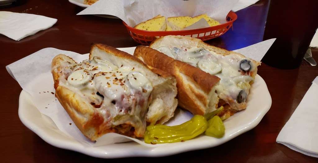 Giuseppes Italian Restaurant | 18855 Bear Valley Rd, Apple Valley, CA 92308, USA | Phone: (760) 247-1999