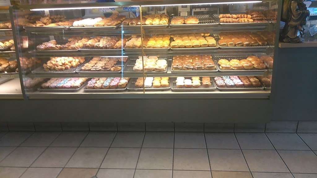 Wendis Donuts | 28562 Oso Pkwy, Rancho Santa Margarita, CA 92688, USA | Phone: (949) 635-0861