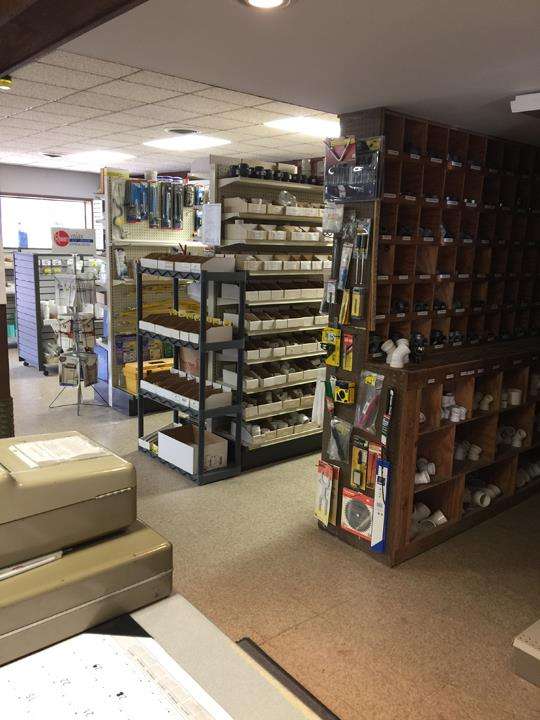 Harmons Services & Electronics, Inc. | 204 W Main St, Brook, IN 47922 | Phone: (219) 275-5844