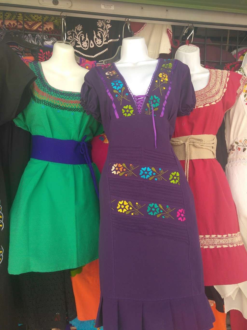 Artesanias Chiapas | 11215 Long Beach Blvd, Lynwood, CA 90262, USA | Phone: (424) 243-1391