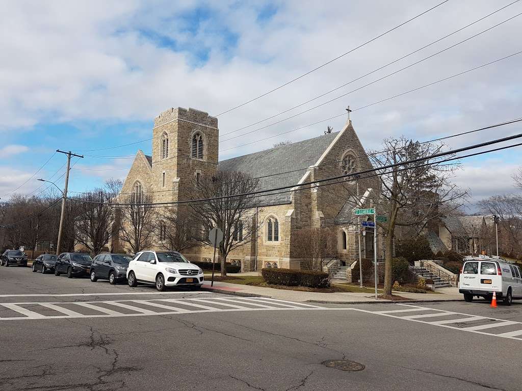 Annunciation Roman Catholic Church | 470 Westchester Ave, Yonkers, NY 10707, USA | Phone: (914) 779-2374