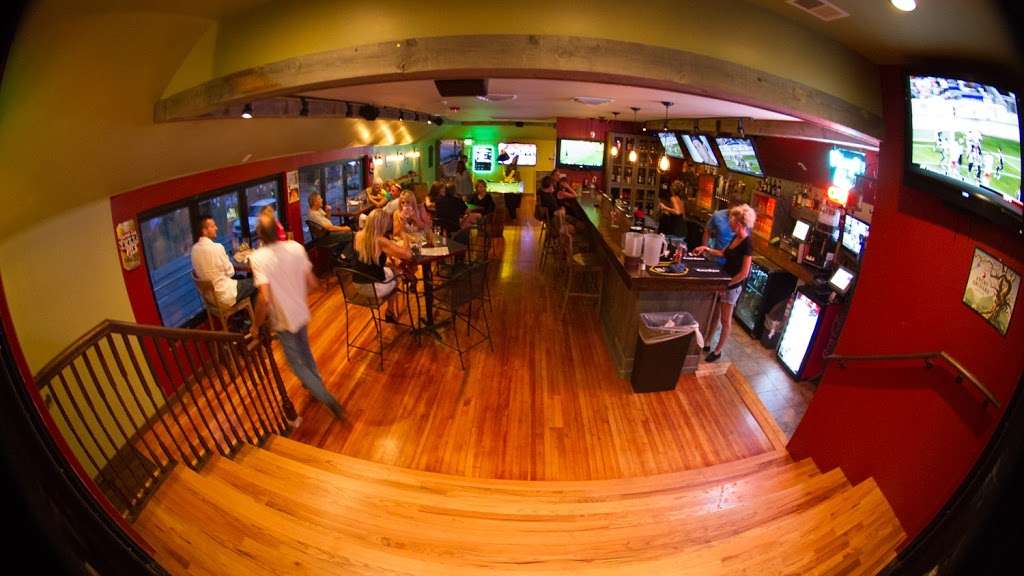 Roof Top Tavern | 215 Bear Creek Ave, Morrison, CO 80465, USA | Phone: (303) 697-0164