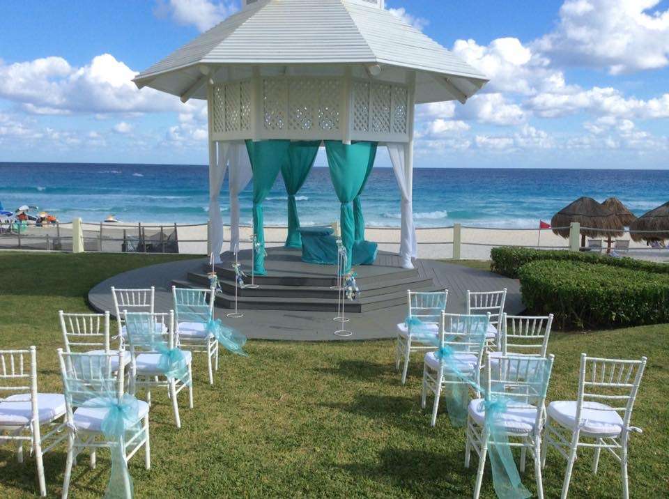 HoneymoonAndDestinationWeddings.com | 6462, 1709 Dell St, Allentown, PA 18103 | Phone: (610) 709-9876